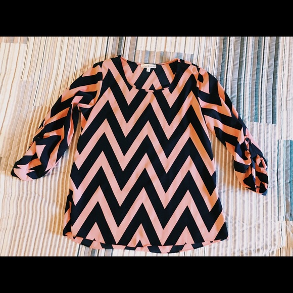 Chevron blouse - Picture 1 of 2